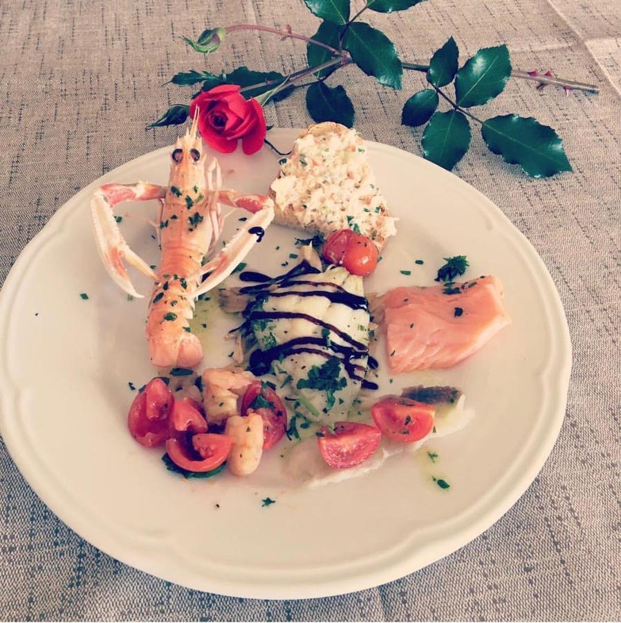 Hotel Perla Campofilone ภายนอก รูปภาพ